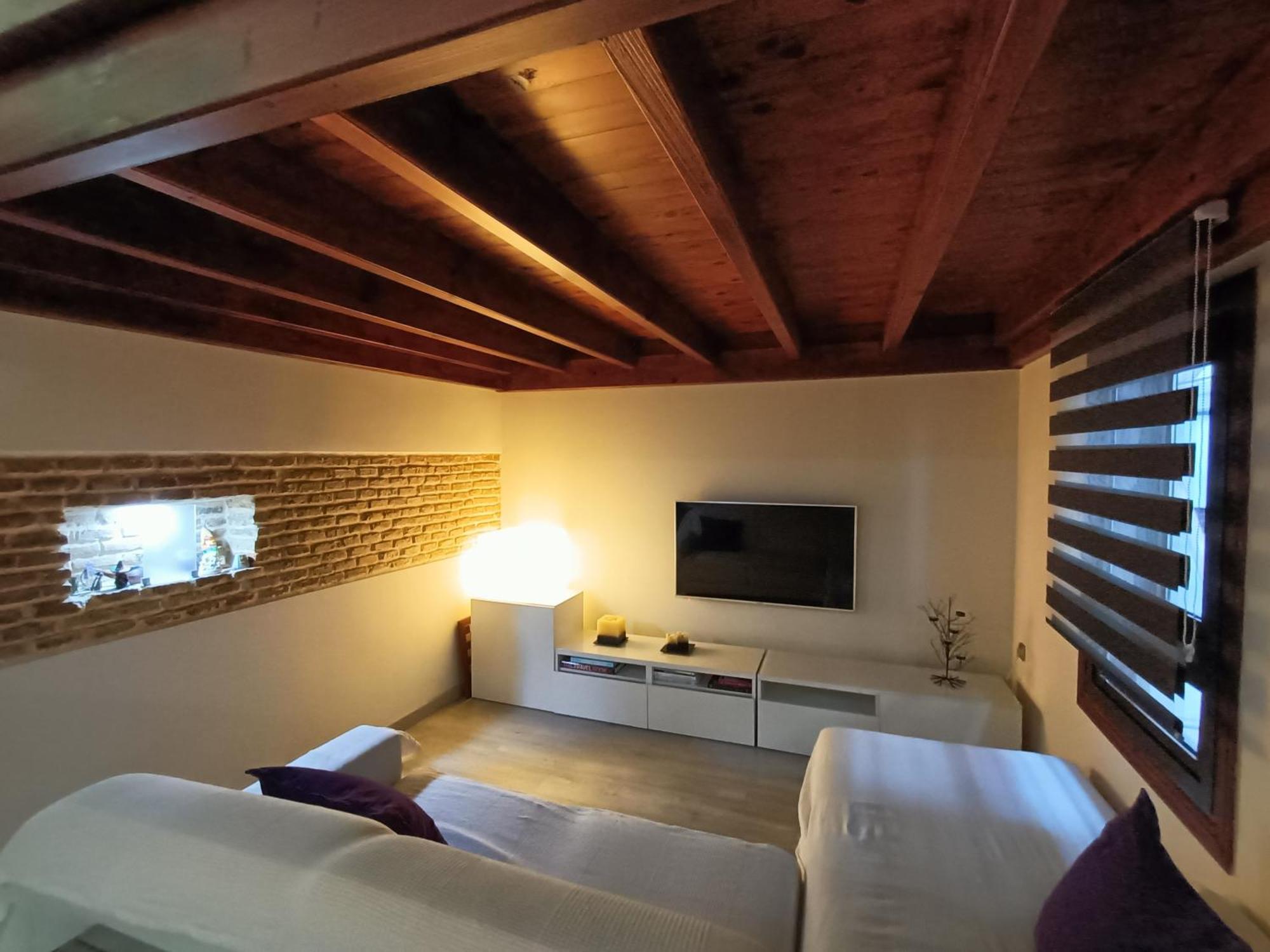 Cosy Double Room + Private Bathroom Sevilla Center Bagian luar foto